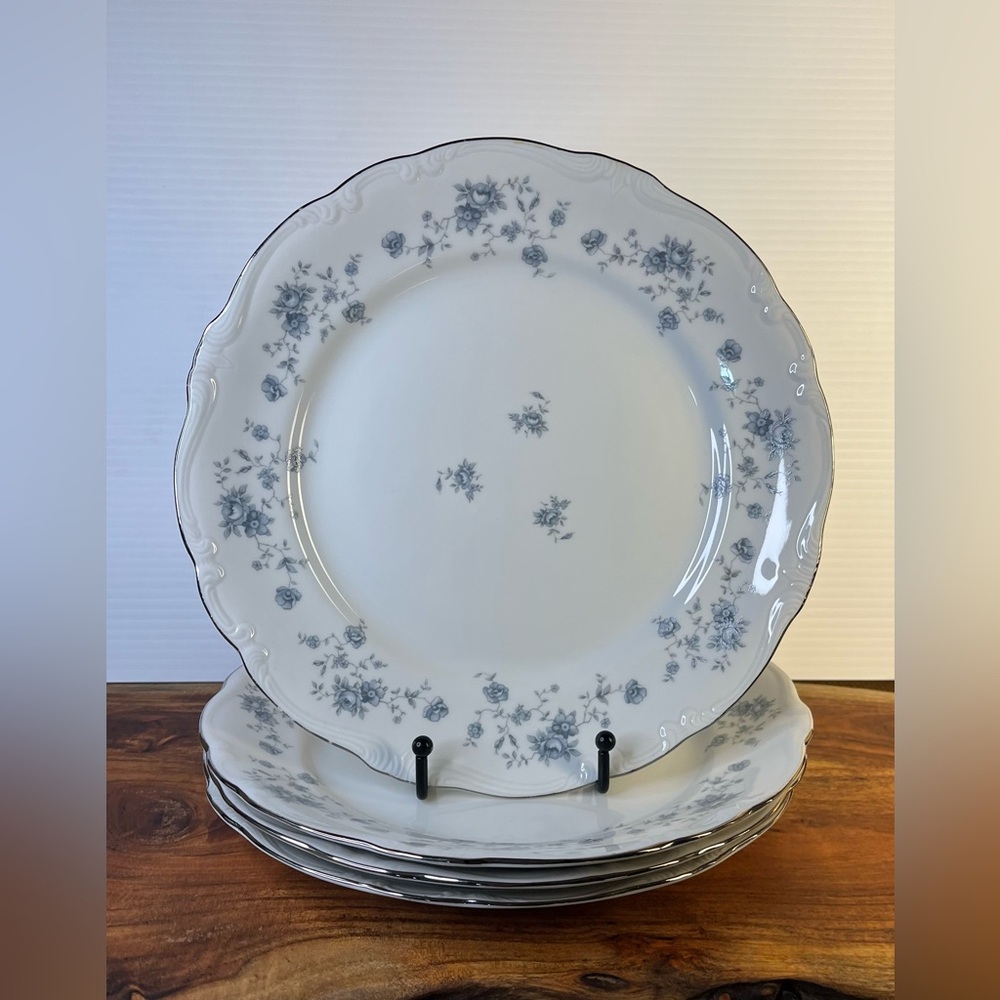 Johann Haviland Bavaria Germany Blue Garland Fine China Dinner Plates Set of 4